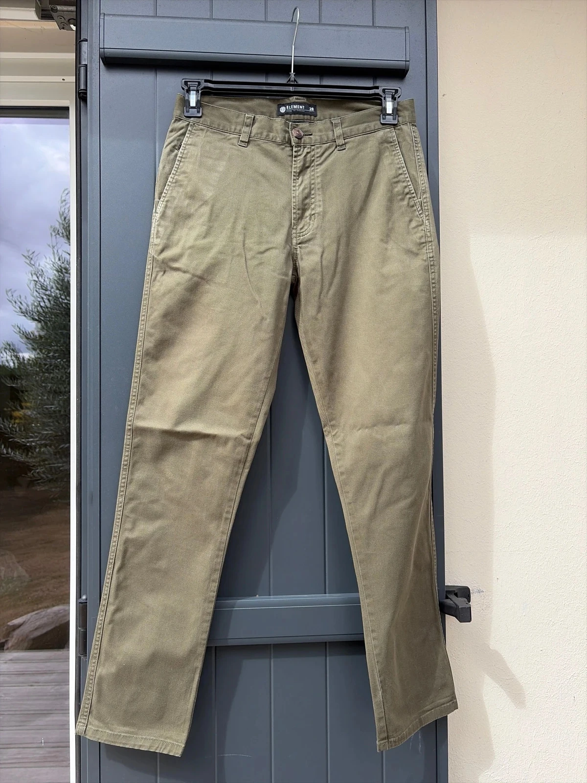 Chino kaki Elément